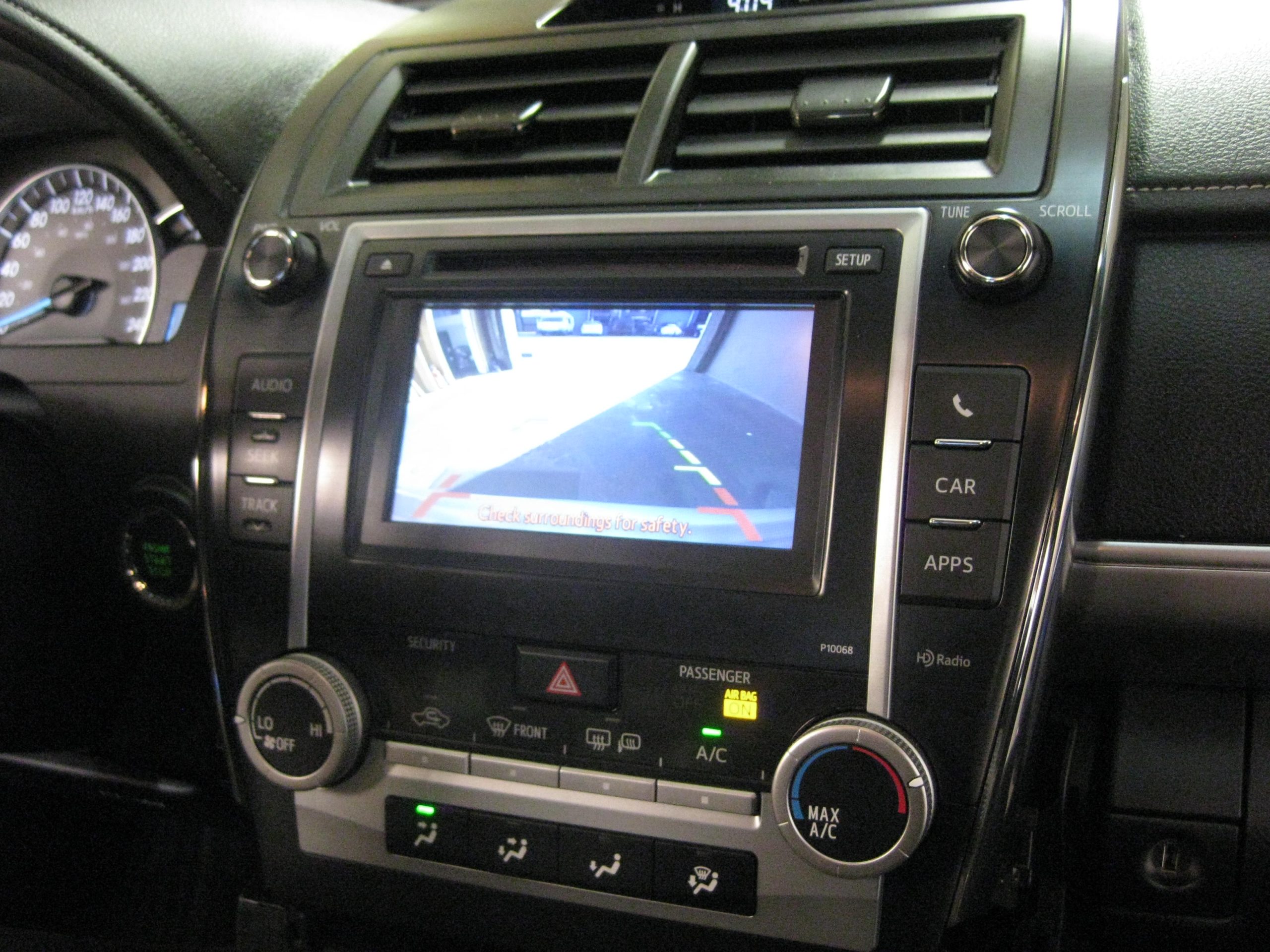 Toyota & Scion Factory Screen Backup Camera Integration - Image 5