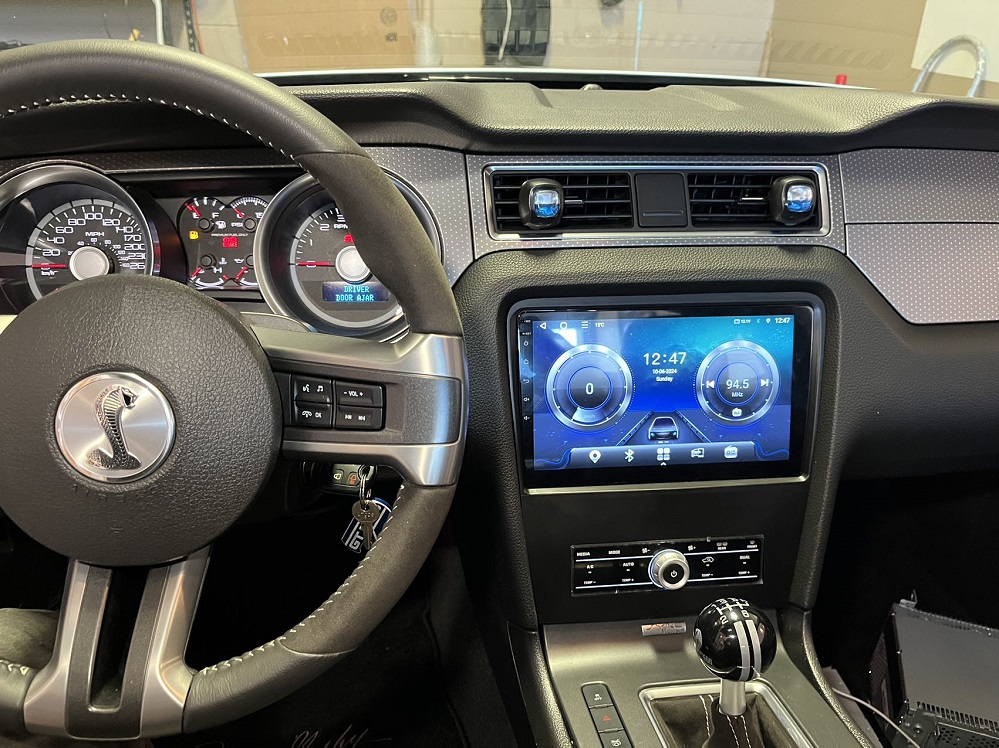 Ford Mustang 2010 - 2014 Wireless CarPlay & Android Auto Stereo Receiver - Image 2