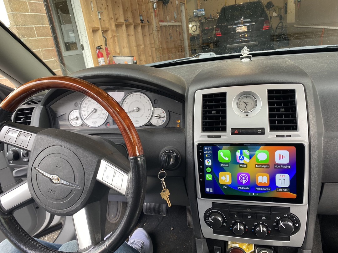 Chrysler 300 2005 - 2010 Wireless CarPlay & Android Auto Stereo Receiver