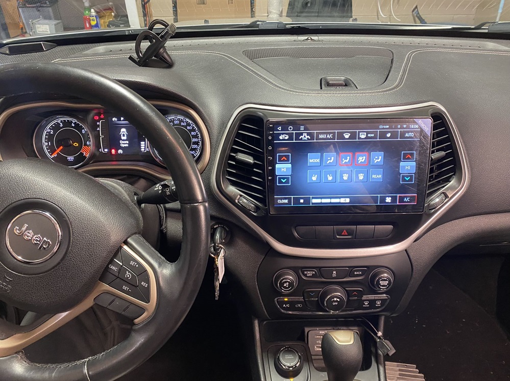 Jeep Cherokee 2014 - 2018 Wireless CarPlay & Android Auto Stereo Receiver