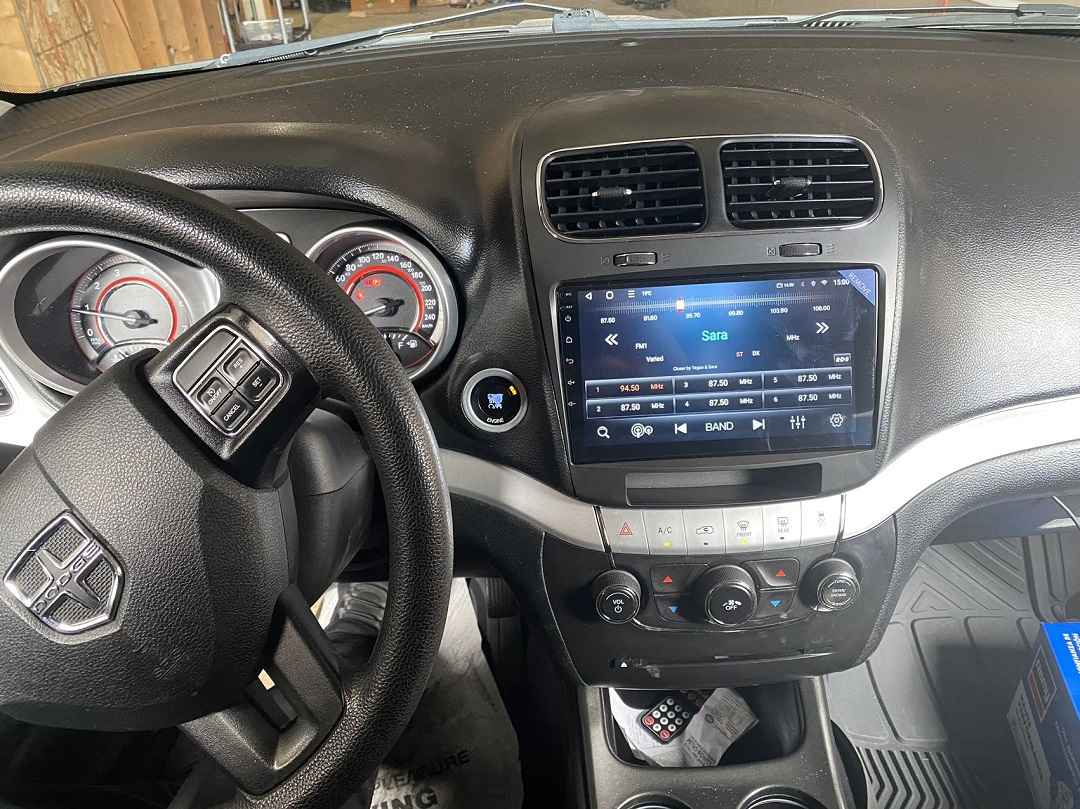 Dodge Journey 2011 - 2018 Wireless CarPlay & Android Auto Stereo Receiver - Image 2