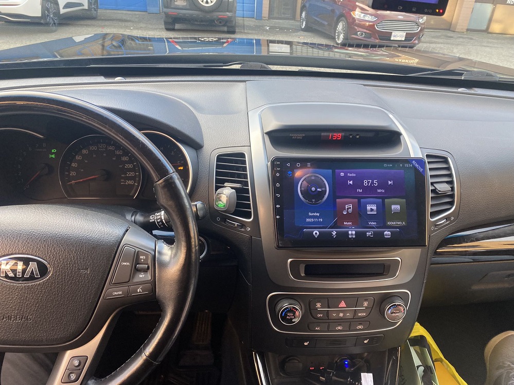 Kia Sorento 2014 - 2015 Wireless CarPlay & Android Auto Stereo Receiver