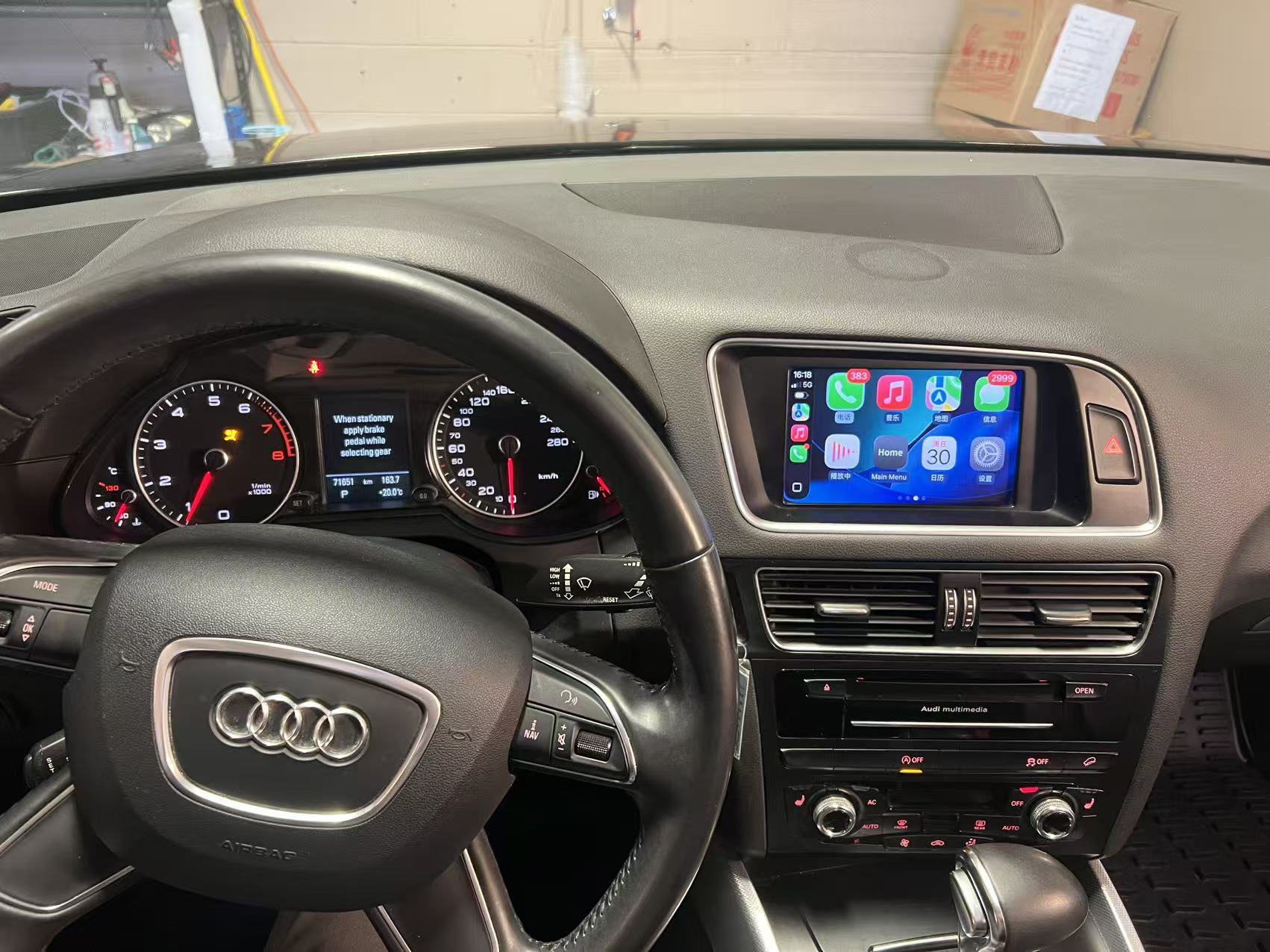 Audi MMI 3G wireless Apple CarPlay upgrade on factory screen