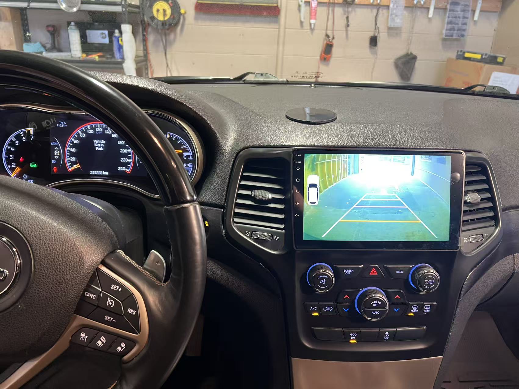2014–2018 Jeep Grand Cherokee 10” QLED Car Stereo – Wireless Apple CarPlay & Android Auto - Image 2