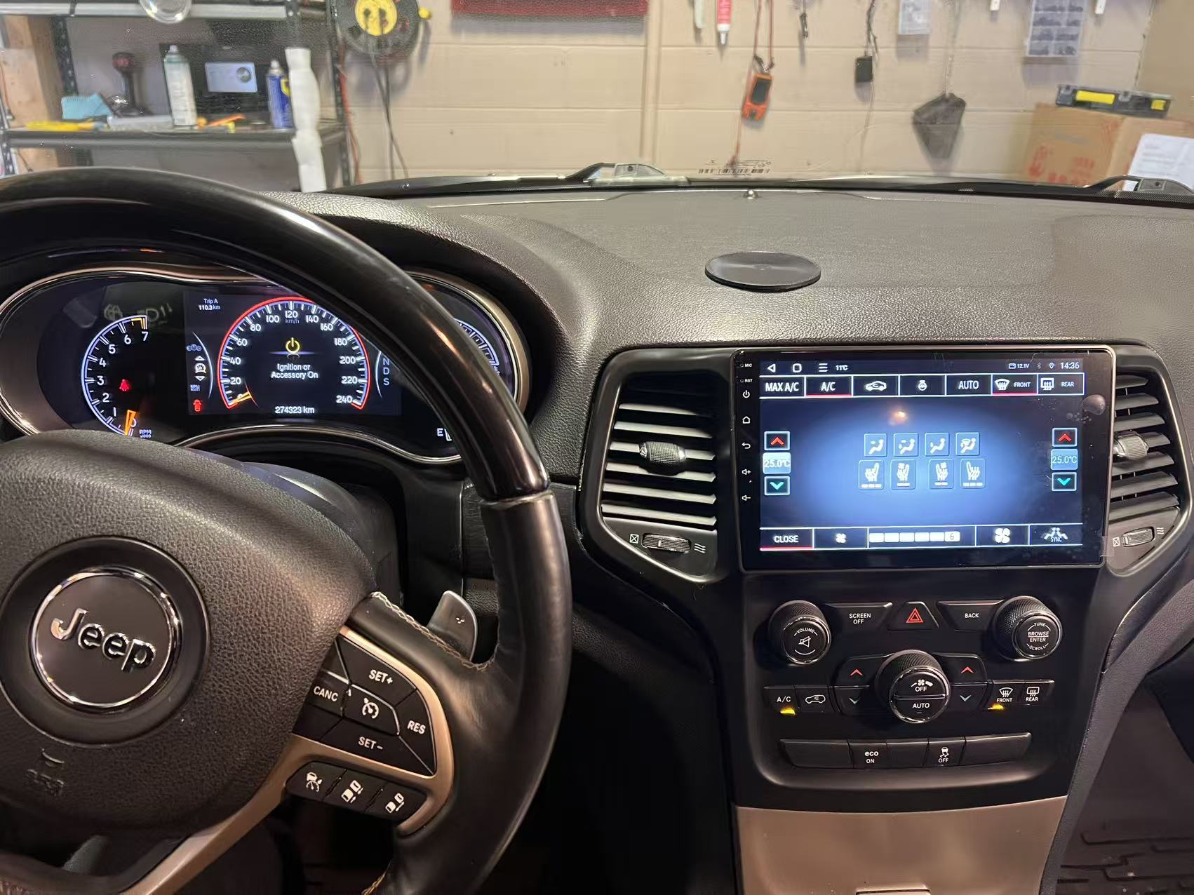 2014–2018 Jeep Grand Cherokee 10” QLED Car Stereo – Wireless Apple CarPlay & Android Auto - Image 4